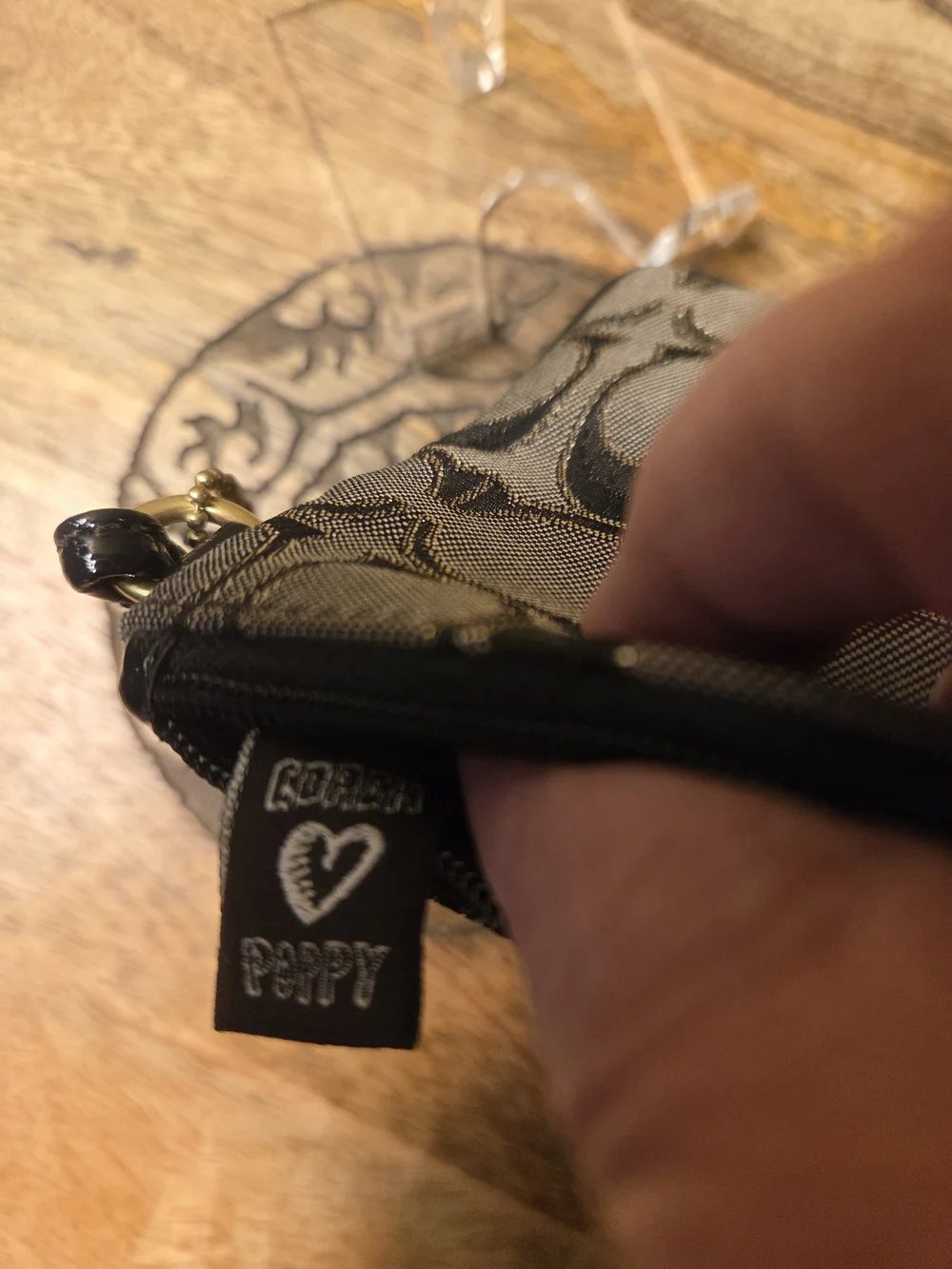 Coach Signature Poppy Canvas Wristlet in Charcoal/Black NWOT